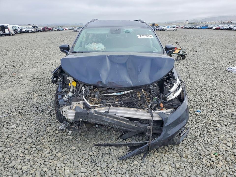 Продажа на аукционе авто 2021 Chrysler Pacifica, vin: 2C4RC1L70MR581119, номер лота: 53129196