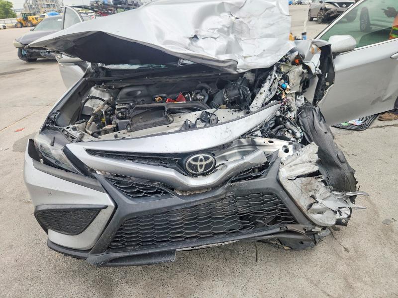 Продажа на аукционе авто 2022 Toyota Camry, vin: 4T1G11AK1NU628744, номер лота: 51604866
