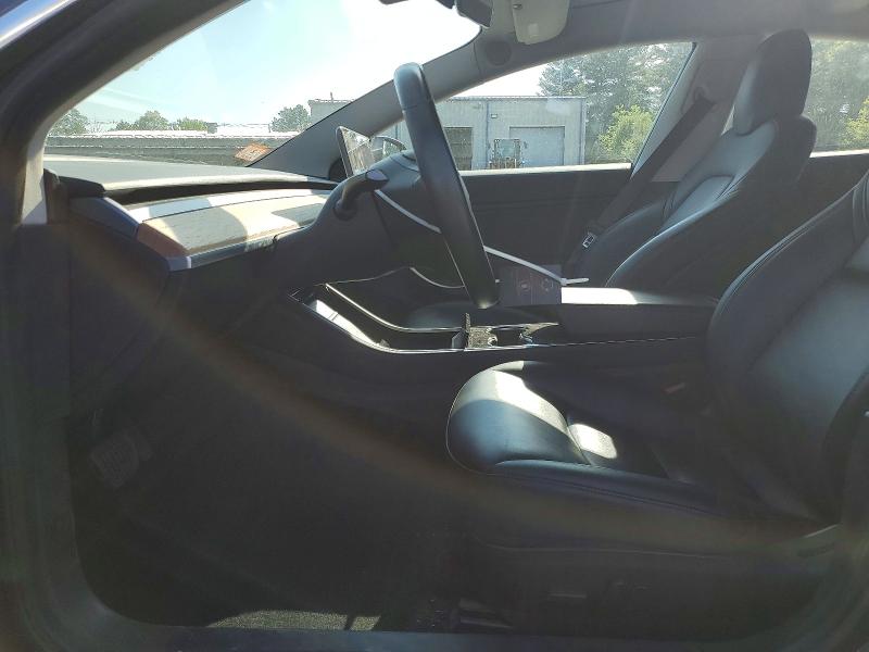 54216626 :رقم المزاد ، 5YJ3E1EA2JF059592 vin ، 2018 Tesla Model 3 مزاد بيع