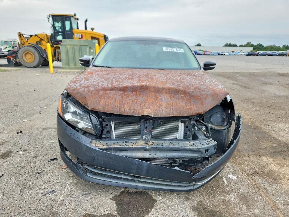 51327866 :رقم المزاد ، 1VWBN7A3XDC114164 vin ، 2013 Volkswagen Passat مزاد بيع