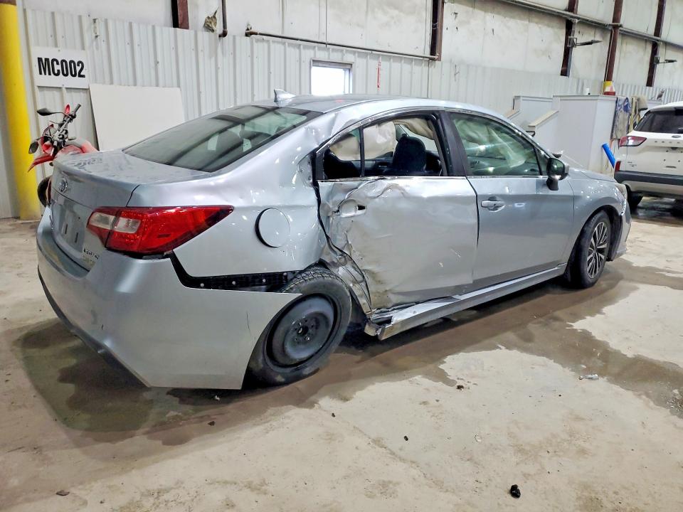 54097126 :رقم المزاد ، 4S3BNAF69K3019319 vin ، 2019 Subaru Legacy مزاد بيع