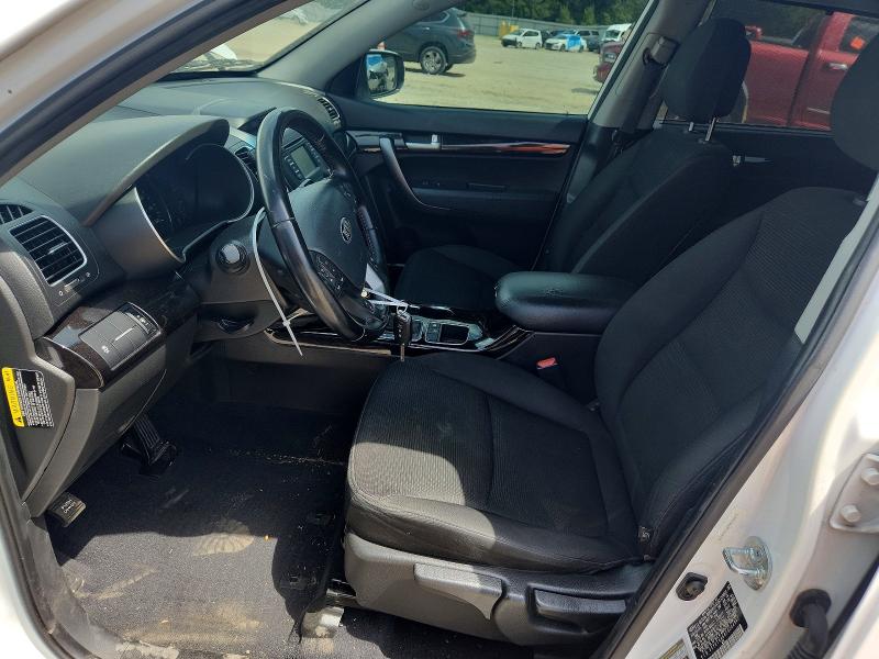 54651796 :رقم المزاد ، 5XYKT4A68FG564962 vin ، 2015 Kia Sorento مزاد بيع
