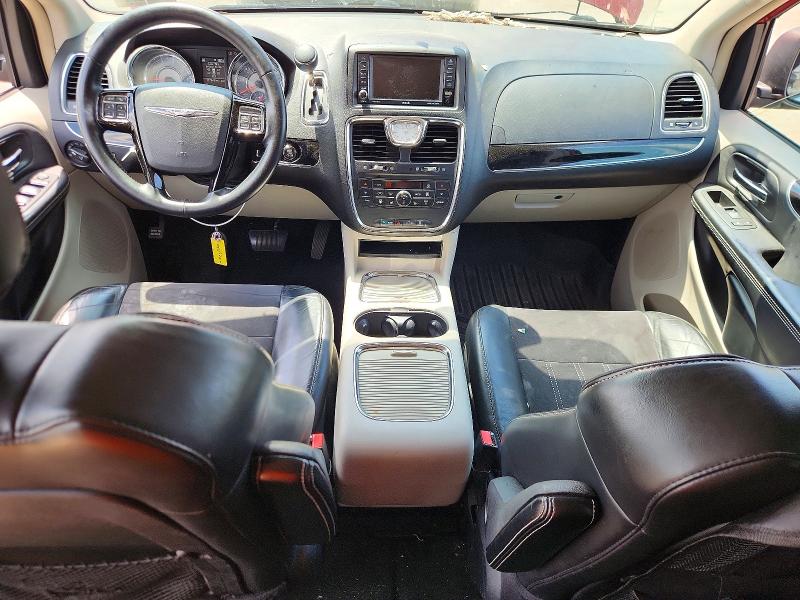 2014 Chrysler Town & Country მანქანა იყიდება აუქციონზე, vin: 2C4RC1CG5ER192302, აუქციონის ნომერი: 53983336