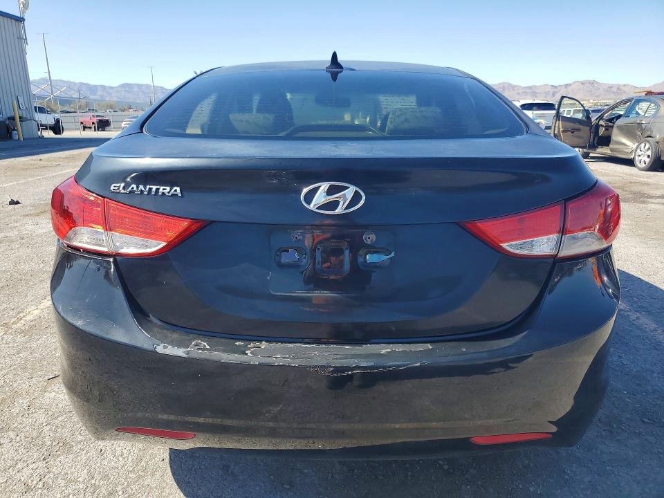 Продажа на аукционе авто 2013 Hyundai Elantra, vin: KMHDH4AE0DU851947, номер лота: 55063806