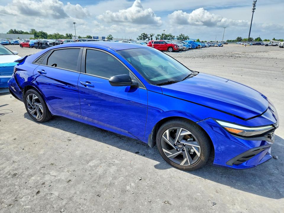 2025 Hyundai Elantra მანქანა იყიდება აუქციონზე, vin: KMHLM4DG4SU981571, აუქციონის ნომერი: 54668166