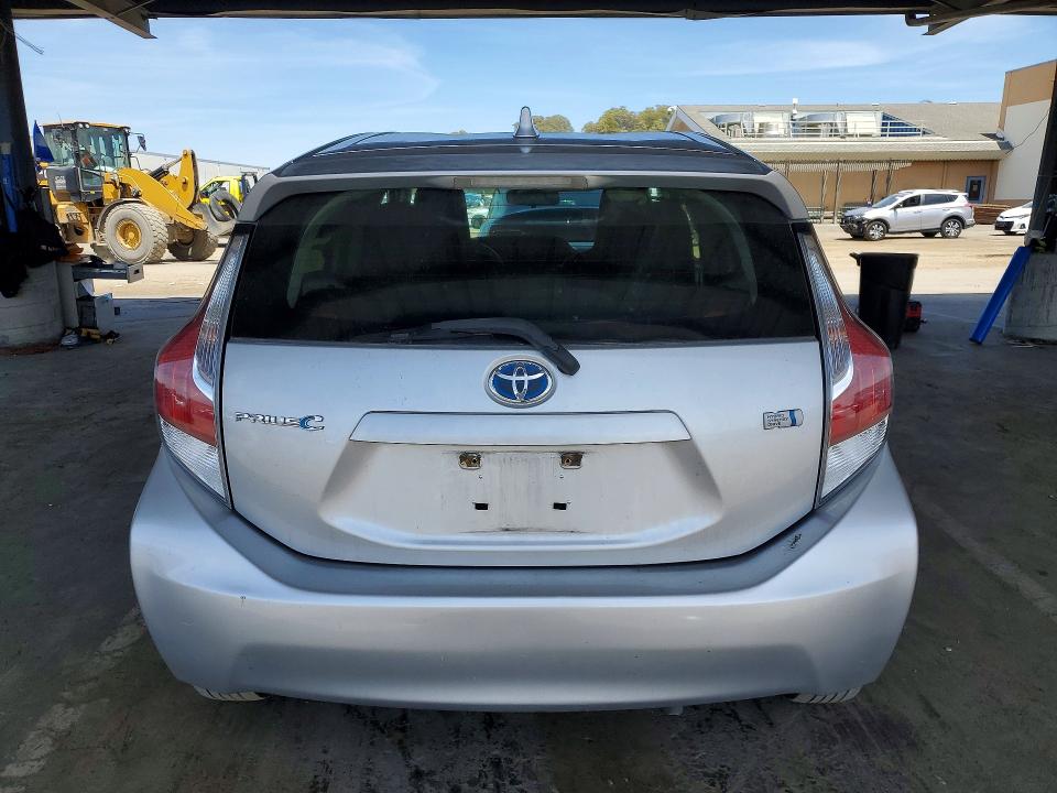 Продажа на аукционе авто 2016 Toyota Prius C, vin: JTDKDTB35G1116787, номер лота: 53261816