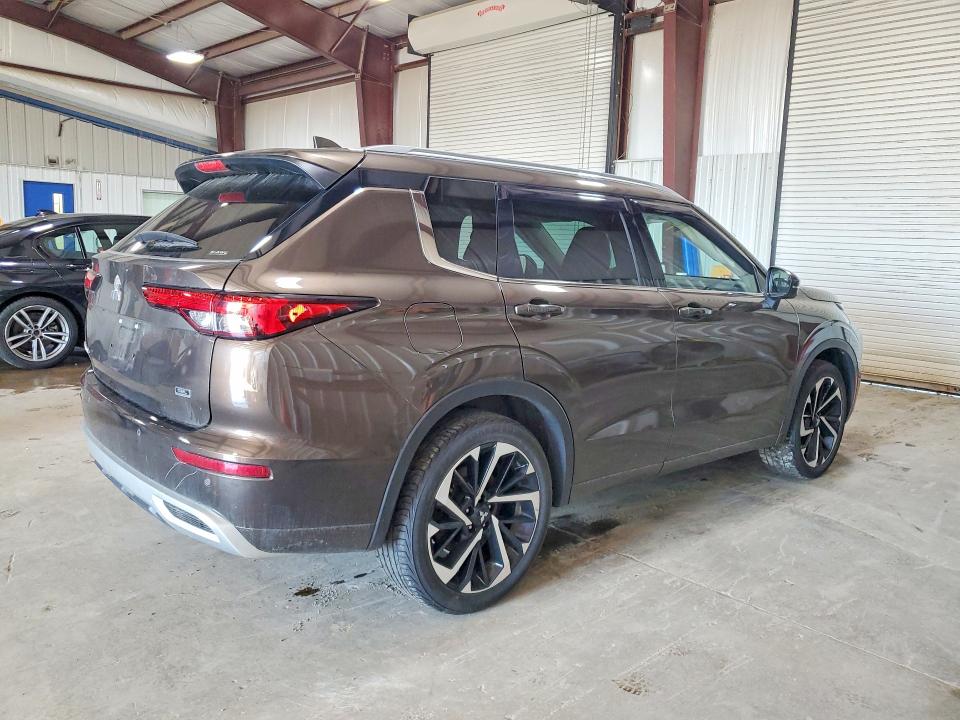 52685046 :رقم المزاد ، JA4J4VA86NZ072893 vin ، 2022 Mitsubishi Outlander مزاد بيع