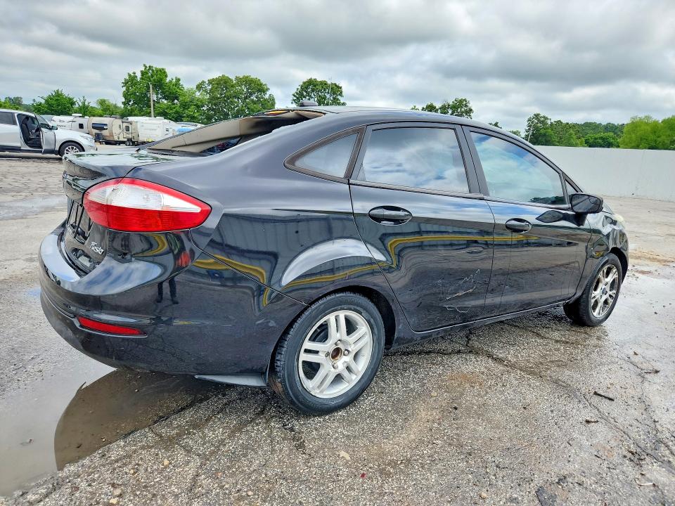 Продажа на аукционе авто 2015 Ford Fiesta, vin: 3FADP4BJXFM219358, номер лота: 55005166