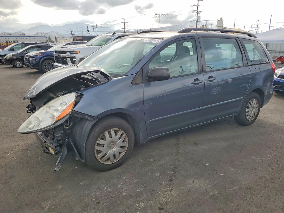 Продажа на аукционе авто 2008 Toyota Sienna, vin: 5TDZK23C48S128608, номер лота: 52092456