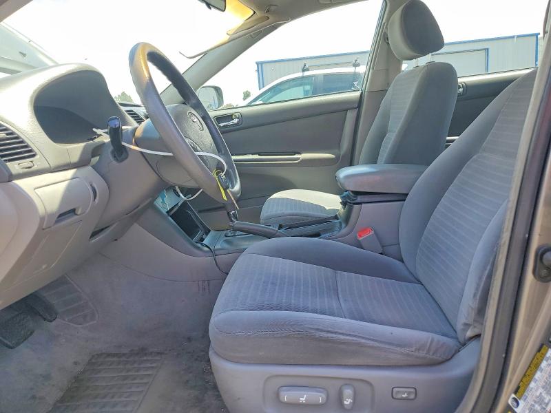 55163406 :رقم المزاد ، 4T1BF30KX6U621849 vin ، 2006 Toyota Camry مزاد بيع