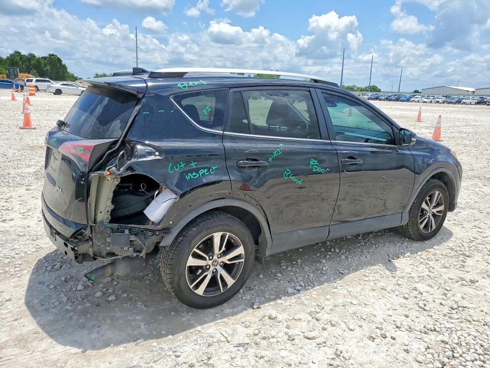54689646 :رقم المزاد ، 2T3WFREV3JW416042 vin ، 2018 Toyota Rav4 مزاد بيع