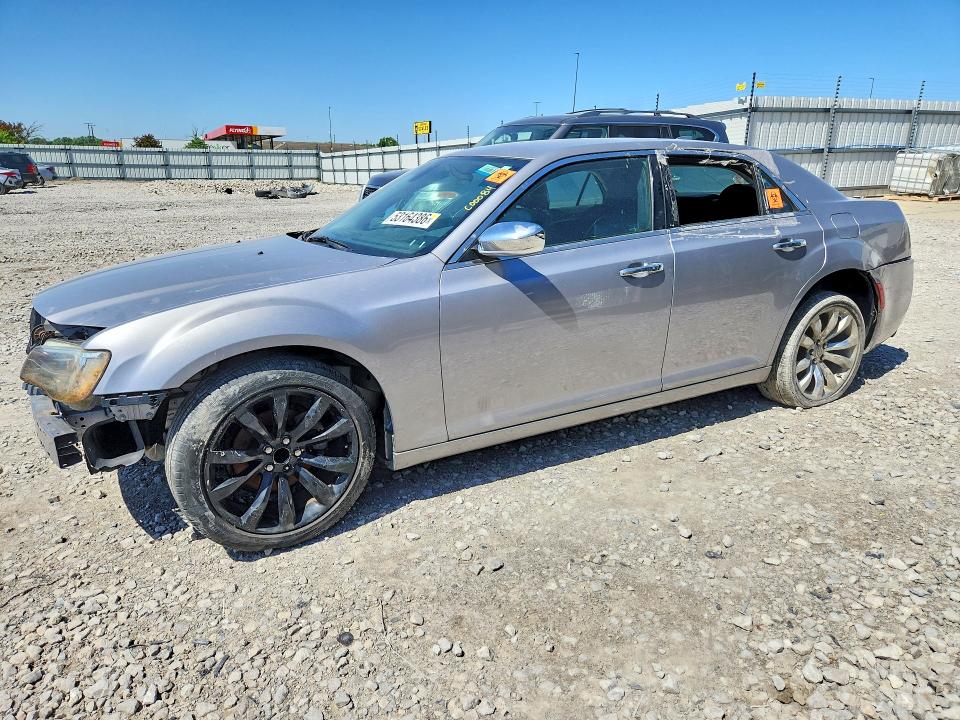53164386 :رقم المزاد ، 2C3CCAEGXJH145936 vin ، 2018 Chrysler 300 مزاد بيع