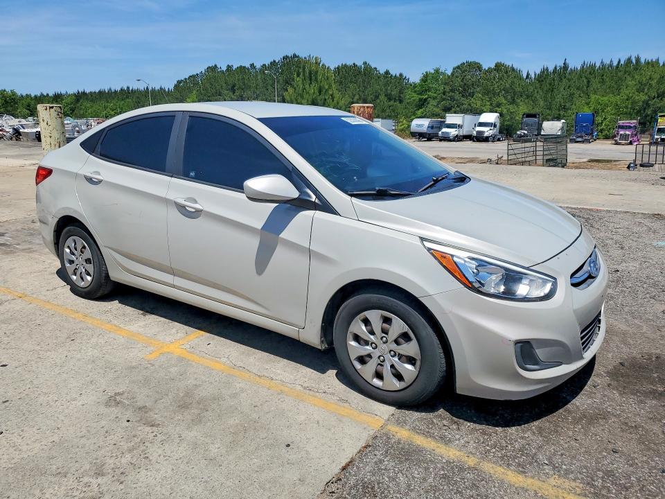 52303006 :رقم المزاد ، KMHCT4AE0HU190985 vin ، 2017 Hyundai Accent مزاد بيع