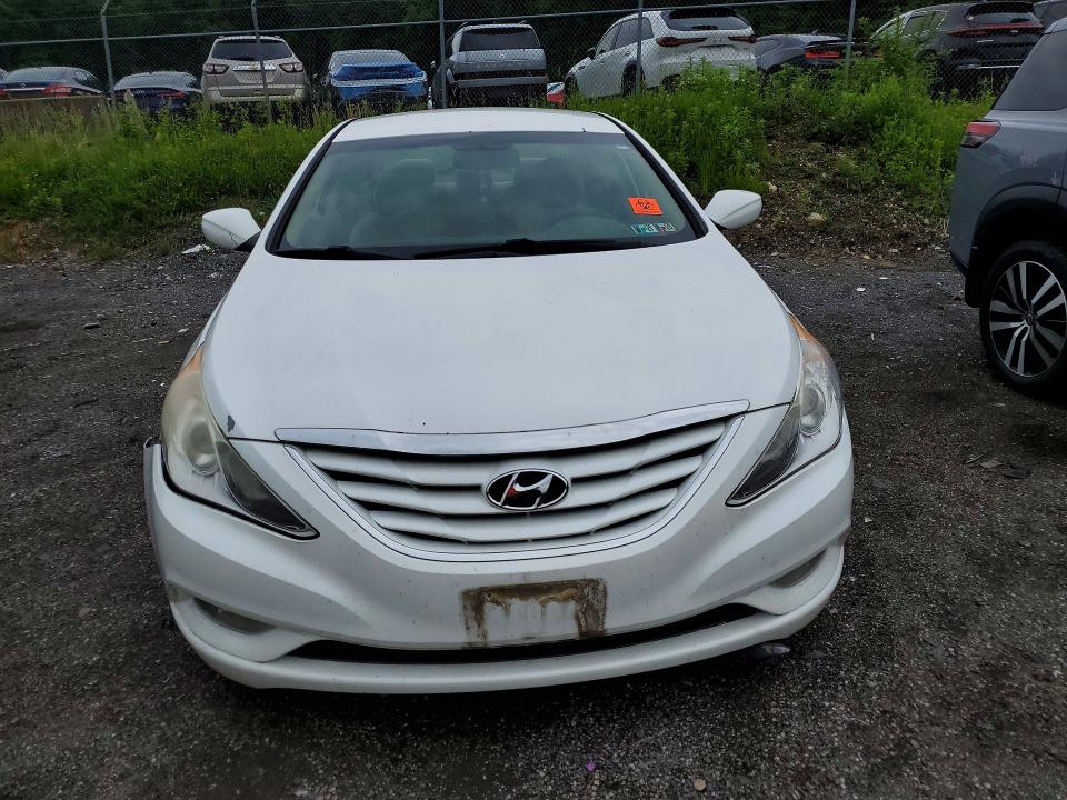 53397816 :رقم المزاد ، 5NPEB4ACXDH576509 vin ، 2013 Hyundai Sonata مزاد بيع