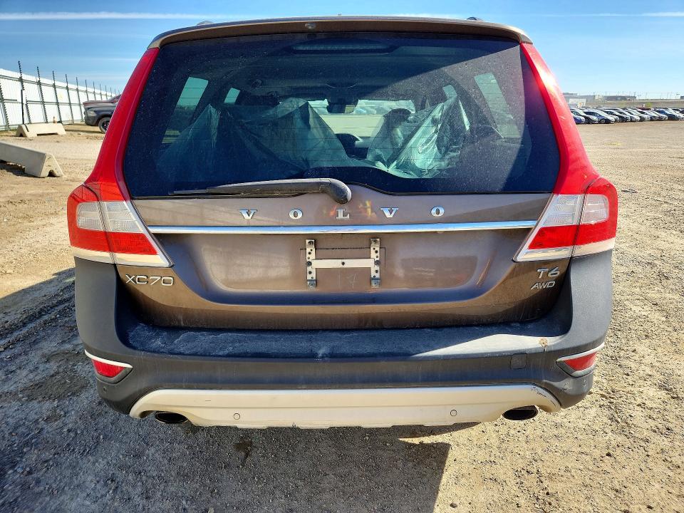2015 Volvo Xc70 მანქანა იყიდება აუქციონზე, vin: YV4902NL2F1211318, აუქციონის ნომერი: 52527426