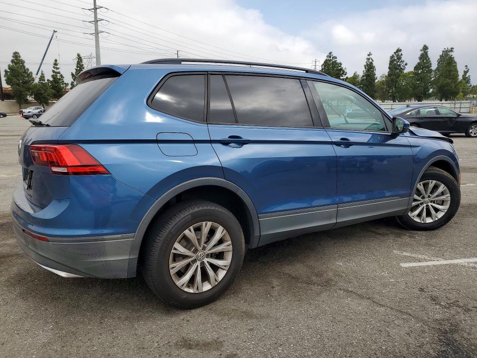 Продажа на аукционе авто 2019 Volkswagen Tiguan, vin: 3VV1B7AX4KM062747, номер лота: 53142816