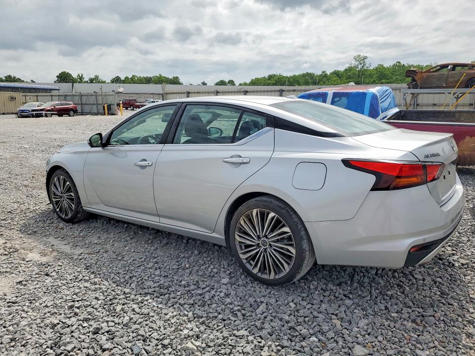 Продажа на аукционе авто 2023 Nissan Altima, vin: 1N4BL4EV5PN396036, номер лота: 52676326