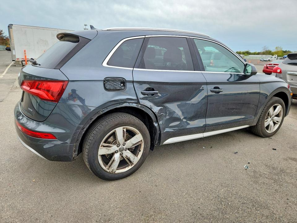 53206936 :رقم المزاد ، WA1BNAFYXK2056476 vin ، 2019 Audi Q5 مزاد بيع