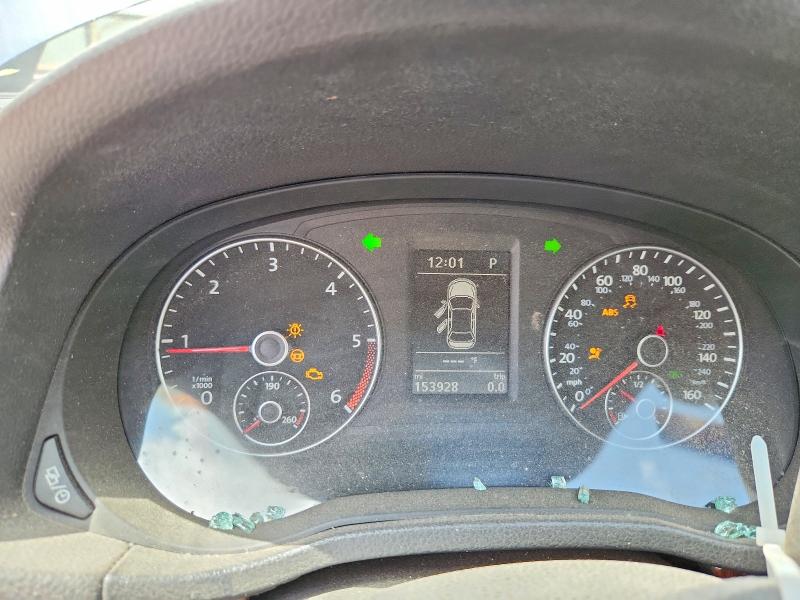 Продажа на аукционе авто 2013 Volkswagen Passat, vin: 1VWCN7A38DC138273, номер лота: 52463946
