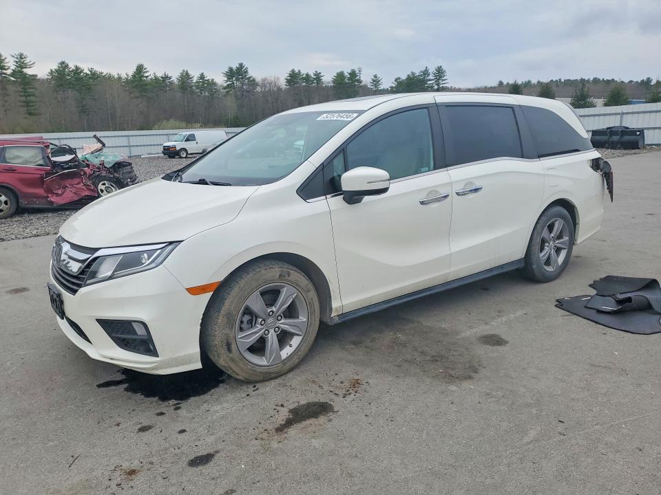 Продаж на аукціоні авто 2018 Honda Odyssey, vin: 5FNRL6H71JB055921, номер лоту: 52576456