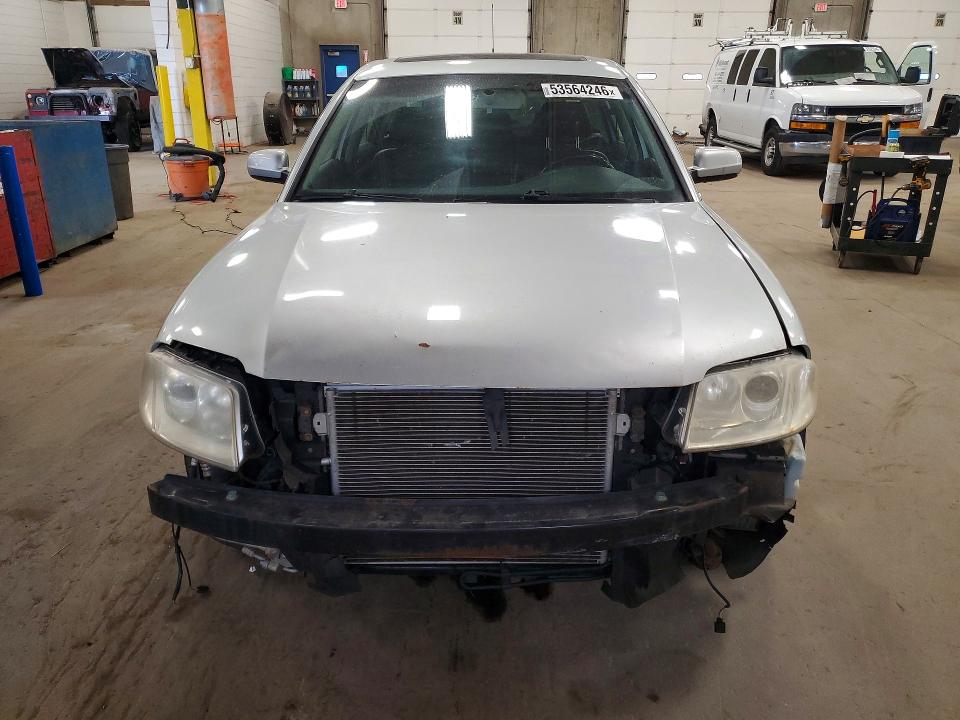 2003 Volkswagen Passat მანქანა იყიდება აუქციონზე, vin: WVWPD63B43P387974, აუქციონის ნომერი: 53564246
