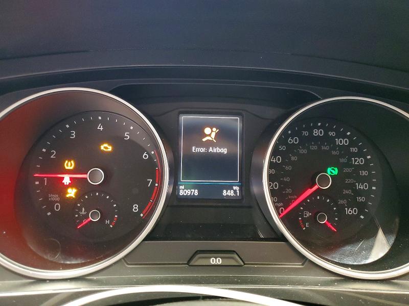 Продажа на аукционе авто 2018 Volkswagen Tiguan, vin: 3VV0B7AX4JM131740, номер лота: 52223956