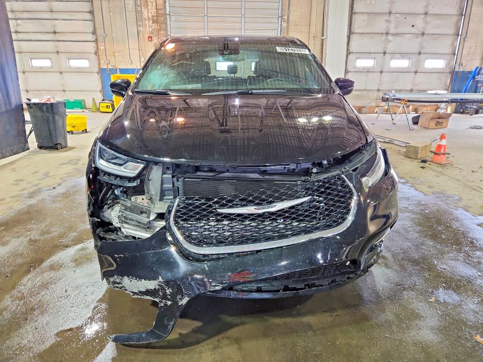 2025 Chrysler Pacifica მანქანა იყიდება აუქციონზე, vin: 2C4RC1BG7SR599339, აუქციონის ნომერი: 55137026