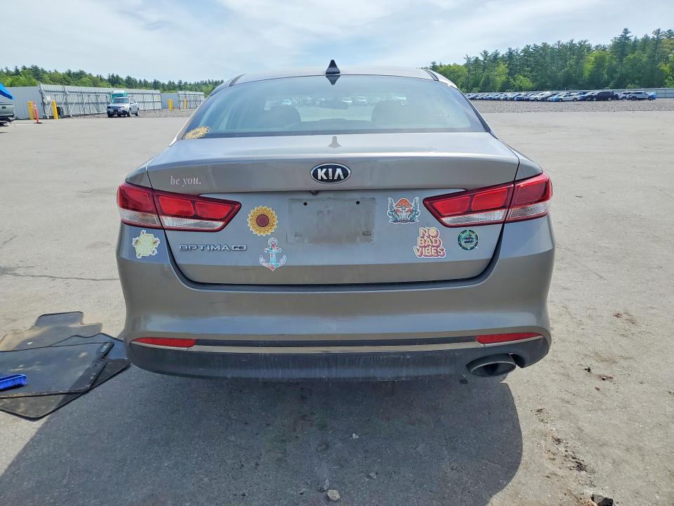 55274296 :رقم المزاد ، 5XXGT4L37HG156596 vin ، 2017 Kia Optima مزاد بيع