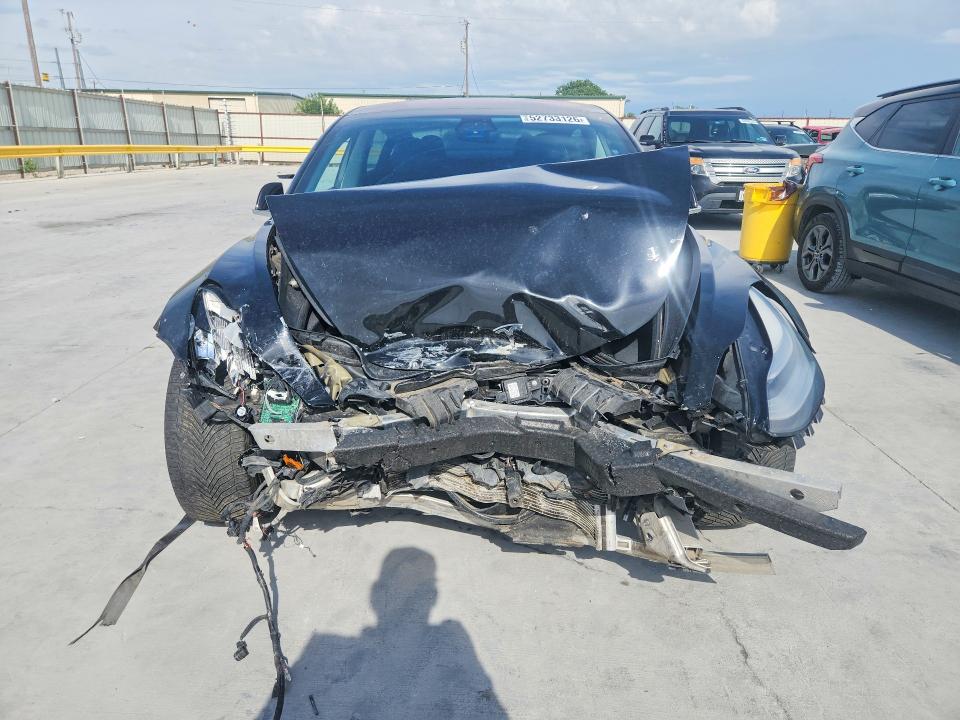 52733126 :رقم المزاد ، 5YJ3E1EB1JF178534 vin ، 2018 Tesla Model 3 مزاد بيع