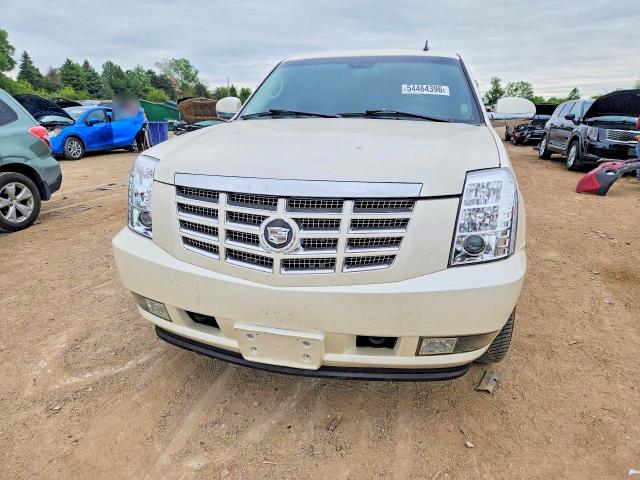 2007 Cadillac Escalade მანქანა იყიდება აუქციონზე, vin: 1GYFK63827R332496, აუქციონის ნომერი: 54464396