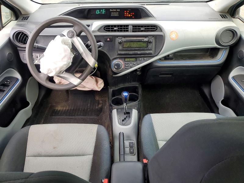 Продажа на аукционе авто 2012 Toyota Prius C, vin: JTDKDTB32C1029844, номер лота: 52251896