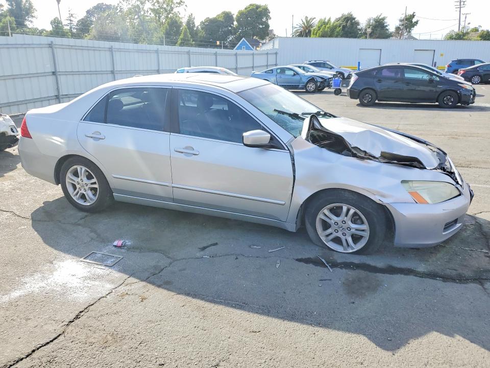 Продажа на аукционе авто 2007 Honda Accord, vin: 1HGCM56877A076543, номер лота: 52388826