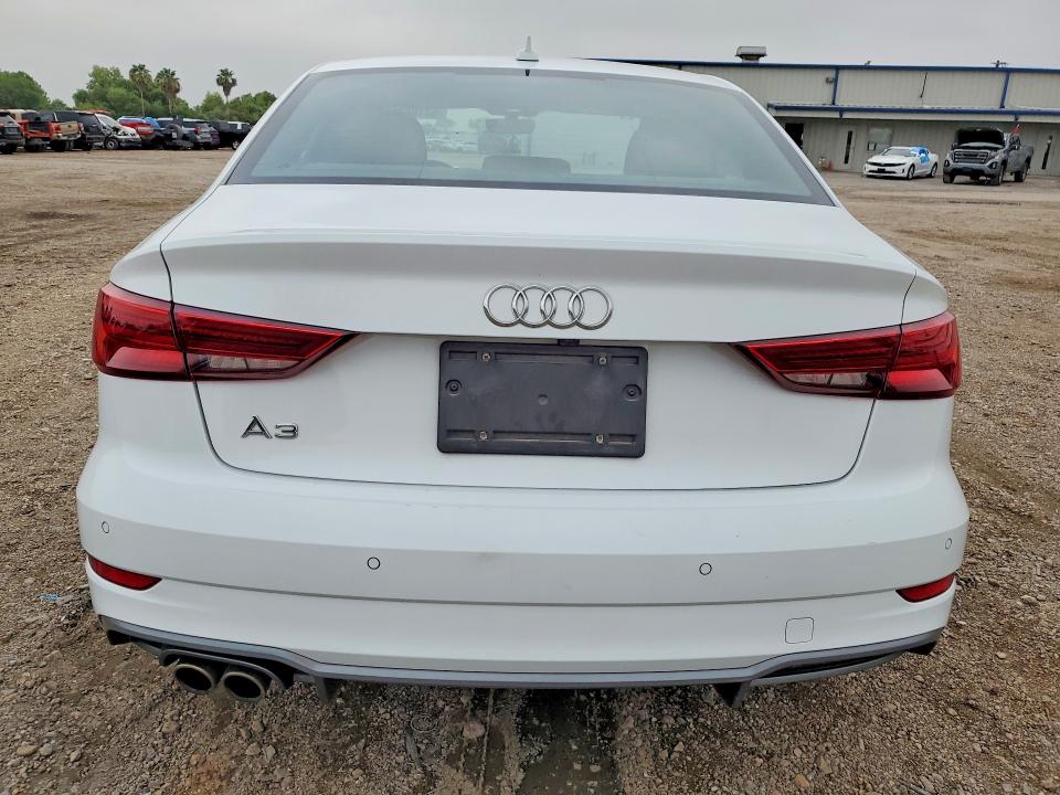 2017 Audi A3 მანქანა იყიდება აუქციონზე, vin: WAUGUGFF9H1042791, აუქციონის ნომერი: 53106886