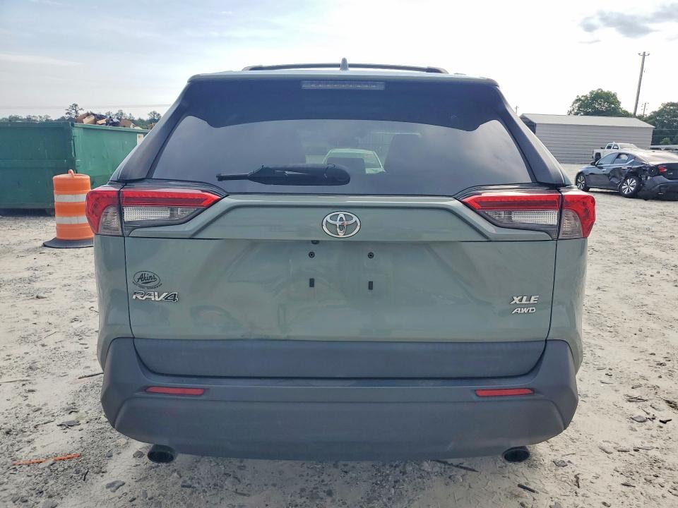 Продажа на аукционе авто 2021 Toyota Rav4, vin: 2T3A1RFV8MW174912, номер лота: 55478536