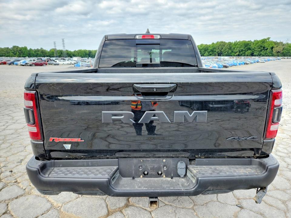52984276 :رقم المزاد ، 1C6SRFLT6LN135814 vin ، 2020 Ram 1500 مزاد بيع