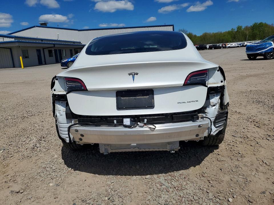 Продажа на аукционе авто 2022 Tesla Model 3, vin: 5YJ3E1EB6NF199899, номер лота: 52992896