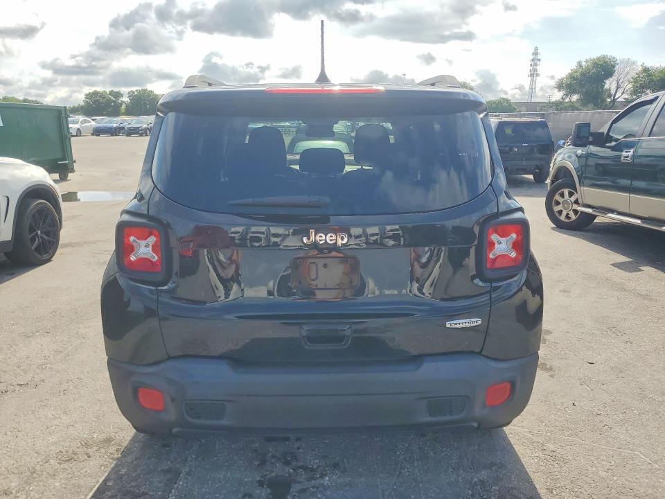 Продаж на аукціоні авто 2018 Jeep Renegade, vin: ZACCJABB8JPJ64619, номер лоту: 53590426