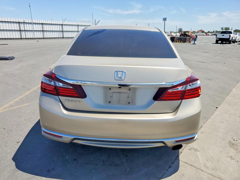 53396246 :رقم المزاد ، 1HGCR2F3XHA086604 vin ، 2017 Honda Accord مزاد بيع