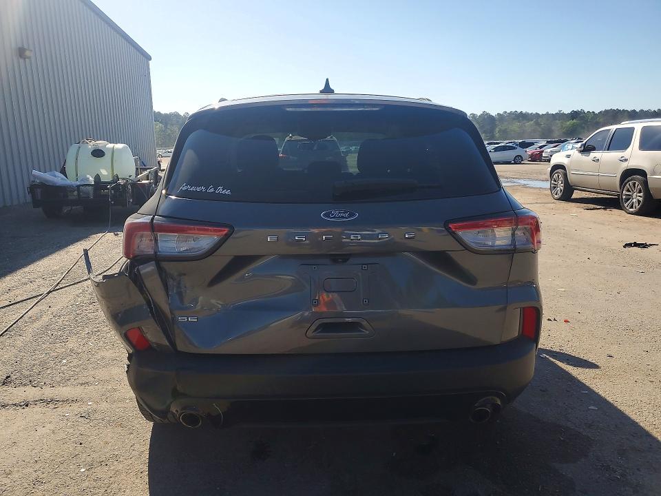 2022 Ford Escape მანქანა იყიდება აუქციონზე, vin: 1FMCU0G67NUA10807, აუქციონის ნომერი: 52506896