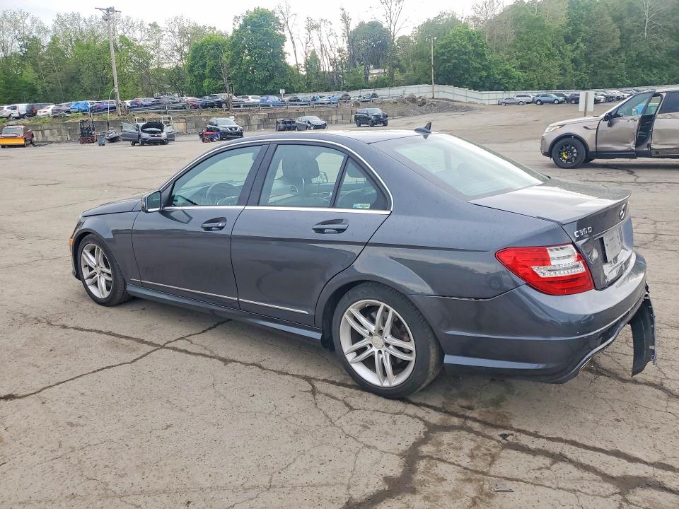 Продажа на аукционе авто 2013 Mercedes-benz C, vin: WDDGF8AB7DR279479, номер лота: 53386646