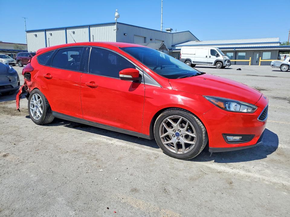 2015 Ford Focus მანქანა იყიდება აუქციონზე, vin: 1FADP3K23FL318902, აუქციონის ნომერი: 52946526