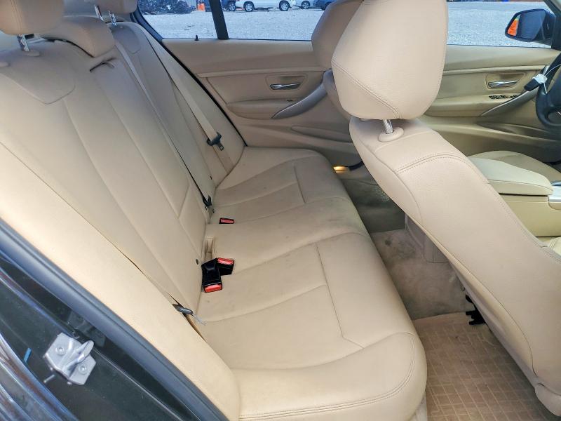 Aukcja sprzedaży 2016 Bmw 320, vin: WBA8E1G57GNT38114, numer aukcji: 51330816