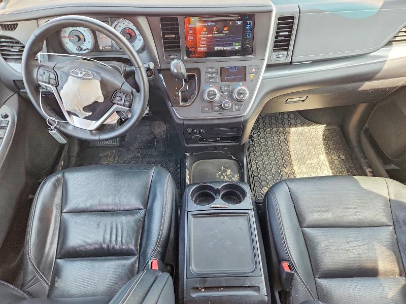 49602576 :رقم المزاد ، 5TDXK3DC1GS749380 vin ، 2016 Toyota Sienna مزاد بيع