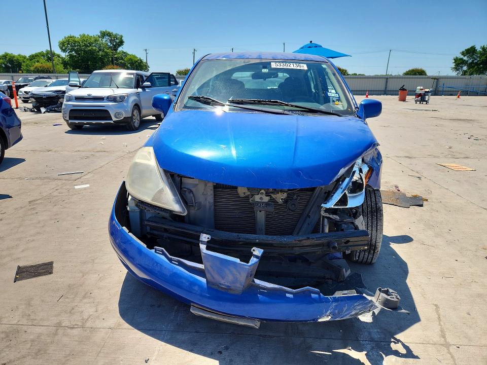 53302136 :رقم المزاد ، 3N1BC13EX9L371439 vin ، 2009 Nissan Versa مزاد بيع
