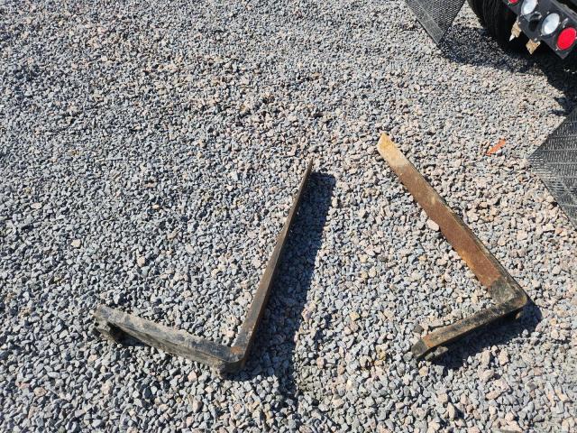 2016 Unicariers Construction Equipment მანქანა იყიდება აუქციონზე, vin: CP1F29W22925, აუქციონის ნომერი: 53073056