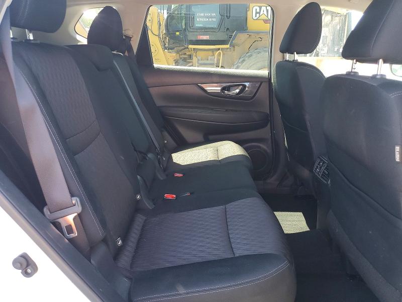 52580516 :رقم المزاد ، KNMAT2MV9HP612682 vin ، 2017 Nissan Rogue مزاد بيع