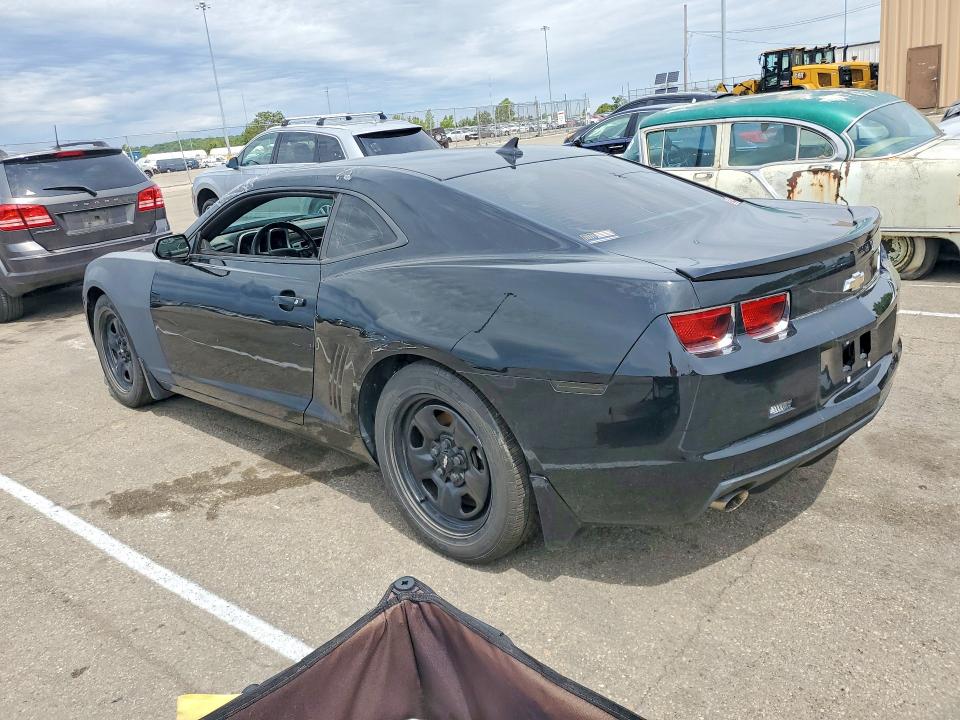 2013 Chevrolet Camaro მანქანა იყიდება აუქციონზე, vin: 2G1FE1E36D9216122, აუქციონის ნომერი: 53990136