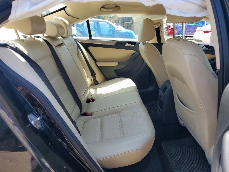 54320316 :رقم المزاد ، 3VWDB7AJ3HM250964 vin ، 2017 Volkswagen Jetta مزاد بيع