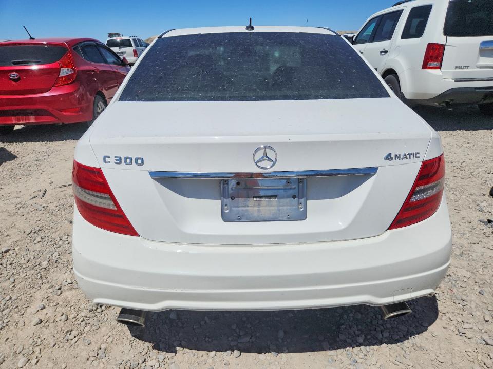 52031956 :رقم المزاد ، WDDGF8AB2DR242615 vin ، 2013 Mercedes-benz C مزاد بيع