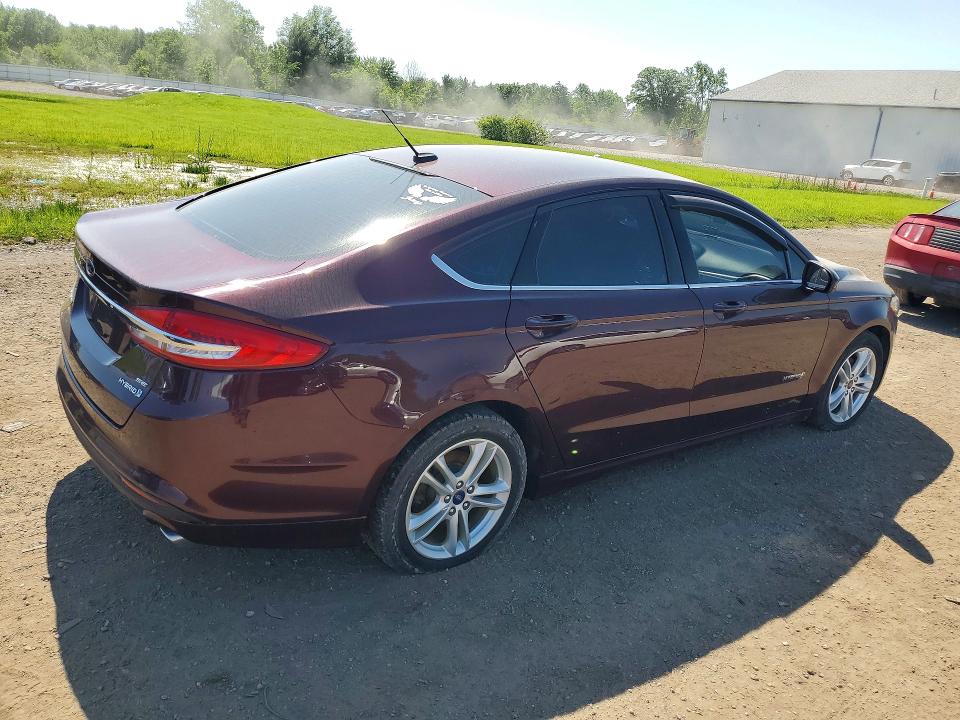 55506696 :رقم المزاد ، 3FA6P0LU3JR239134 vin ، 2018 Ford Fusion مزاد بيع